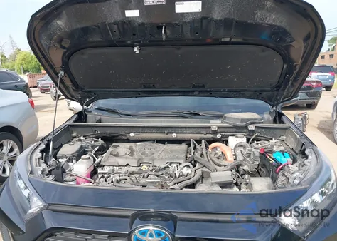 2022 Toyota Rav4 Hybrid Le z USA, uszkodzony, nr VIN 4T3MWRFV8NU072672